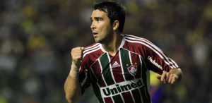 deco-comemora-apos-marcar-o-segundo-gol-do-fluminense-contra-o-boca-juniors-1331174862352_615x300