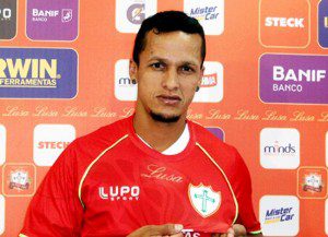 Esse craque é o líder de assistências na Lusa