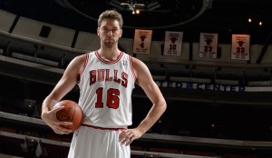 Gasol foi a principal contratação do Bulls