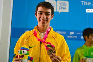 632_hugo_calderano_-_bronze_em_nanquim_-_breno_barros_me