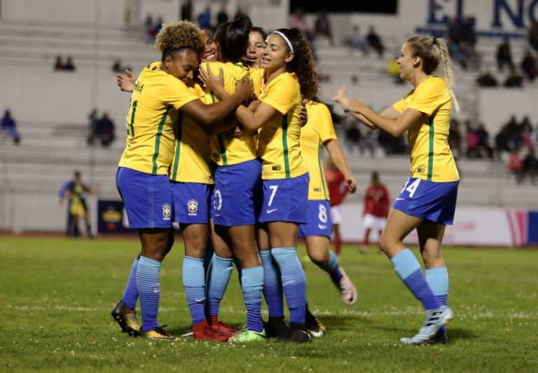 BRASIL. BOLÍVIA. PARAGUAI. COLÔMBIA. CHILE. ARGENTINA. URUGUAI. VENEZUELA. EQUADOR. PERU. PRIMEIRA FASE. QUADRANGULAR. BRASIL. VENEZUELA. COLÔMBIA. PARAGUAI.