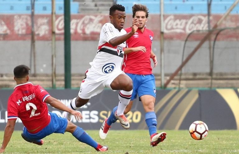 TAÇA LIBERTADORES DA AMÉRICA SUB-20. SEMIFINAIS. NACIONAL. URUGUAI. RIVER PLATE. URUGUAI. SÃO PAULO-SP. BRASIL. INDEPENDIENTE DEL VALLE. EQUADOR.