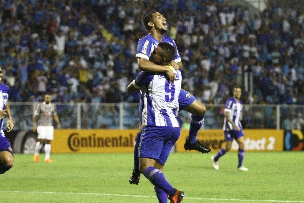 COPA DO BRASIL. TERCEIRA FASE. AVAÍ-SC. ATLÉTICO-PR. FERROVIÁRIO-CE. VITÓRIA-BA. PONTE PRETA-SP. CLASSIFICADOS. FLUMINENSE-RJ. CEARÁ-CE. SAMPAIO CORRÊA-MA. VILA NOVA-GO. BRAGANTINO-SP. ELIMINADOS.