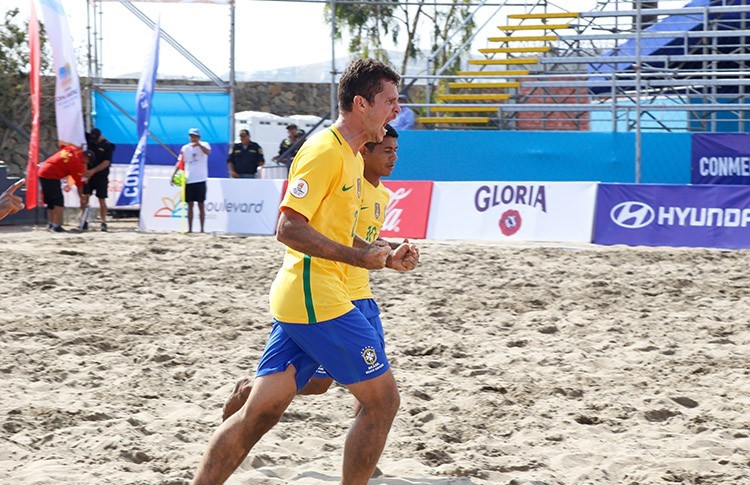 BRASIL. BEACH SOCCER. INVICTO.