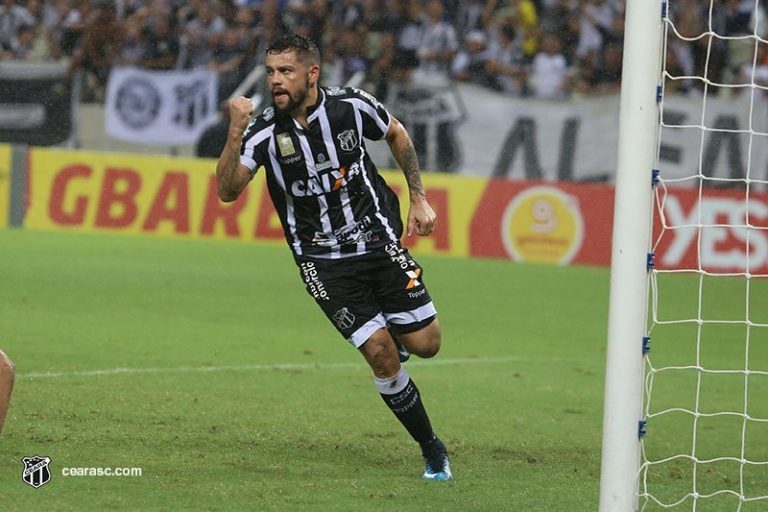 COPA DO NORDESTE DE 2018. PRIMEIRA FASE. GRUPO C. BOTAFOGO-PB. BAHIA-BA. ALTOS-PI. NÁUTICO-PE. GRUPO D. SAMPAIO CORRÊA-MA. CEARÁ-CE. SALGUEIRO-PE. CSA-AL-AL.