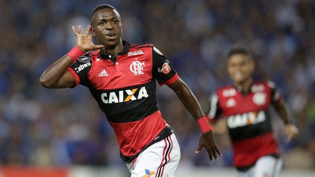 TAÇA LIBERTADORES DA AMÉRICA. 2018. GRUPO 2. BOLÍVAR. BOLÍVIA. COLO-COLO.CHILE. DELFÍN. EQUADOR. ATLÉTICO NACIONAL DE MEDELLÍN. COLÔMBIA.GRUPO 4. FLAMENGO-RJ. BRASIL. EMELEC. EQUADOR.GRUPO 6. ESTUDIANTES. ARGENTINA. REAL GARCILASO. PERU. GRUPO 7. CORINTHIANS-SP. BRASIL. DEPORTIVO LARA. VENEZUELA.