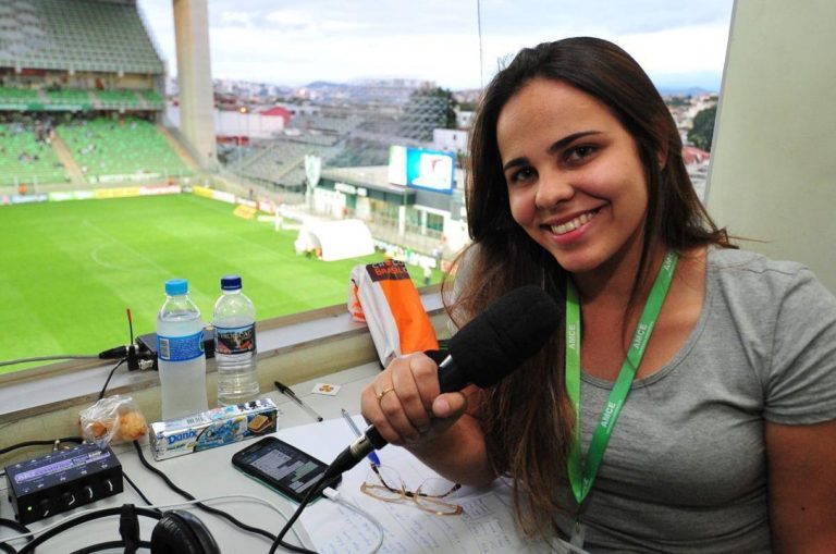 DIA INTERNACIONAL DA MULHER. ISABELLY MORAES. NARRADORA.