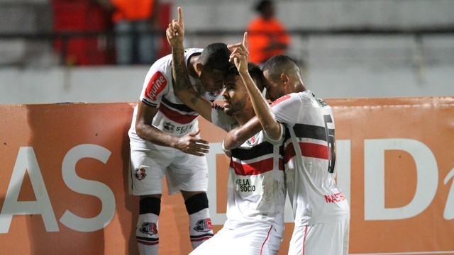 COPA DO NORDESTE. GRUPO A. SANTA CRUZ-PE. CONFIANÇA-SE. CRB-AL. TREZE-PB. CLASSIFICADOS. SANTA CRUZ-PE. CRB-AL.