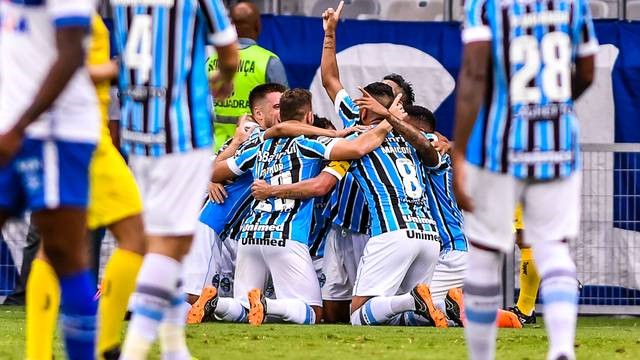 CAMPEONATO BRASILEIRO. SÉRIE A DE 2018. AMÉRICA-MG. SPORT-PE. CRUZEIRO-MG. GRÊMIO-RS. SANTOS-SP. CEARÁ-CE. FLAMENGO-RJ. VITÓRIA-BA. PRIMEIRA RODADA.