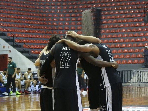 LIGA OURO. CORINTHIANS-SP. CERRADO-DF.