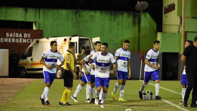 CAMPEONATO BRASILEIRO SÉRIE C. GRUPO A. ATLÉTICO-AC. SANTA CRUZ-PE. GLOBO-RN. GRUPO B. JOINVILLE-SC.TOMBENSE-MG. OPERÁRIO-PR. YPIRANGA-RS. DÉCIMA PRIMEIRA RODADA.