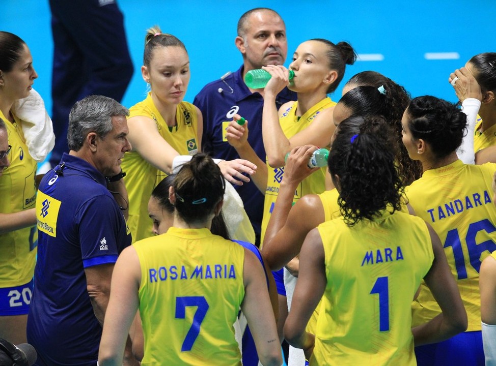 LIGA DAS NAÇÕES DE VÔLEI FEMININO. BRASIL. HOLANDA. CHINA. ESTADOS UNIDOS SÉRVIA. TURQUIA. SEMIFINAIS.