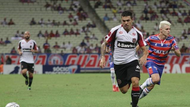 CAMPEONATO BRASILEIRO. SÉRIE B. DÉCIMA PRIMEIRA RODADA. FORTALEZA-CE. BRASIL DE PELOTAS-RS. BOA ESPORTE-MG. AVAÍ-SC. CRB-AL. PONTE PRETA-SP.