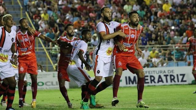 CAMPEONATO BRASILEIRO. SÉRIE D. OITAVAS DE FINAL. RIO BRANCO-AC. MANAUS-AM. IMPERATRIZ-MA. MOTO CLUB-MA. BRASILIENSE-DF. CAMPINENSE-PB. UBERLÂNDIA-MG. CAXIAS-RS. TUBARÃO-SC. SÃO JOSÉ-RS. JOGOS DE IDA.