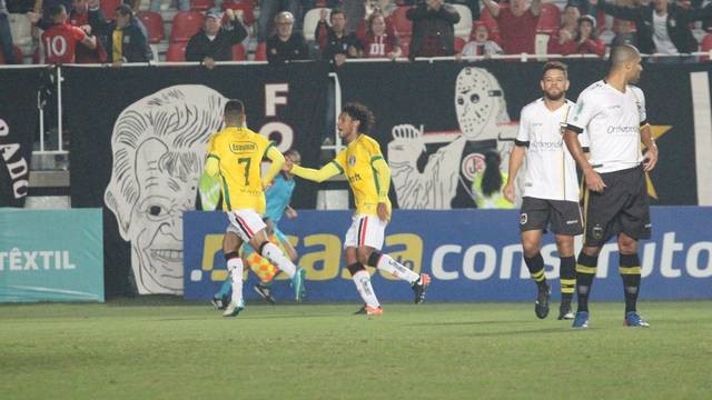 CAMPEONATO BRASILEIRO. SÉRIE C. NONA RODADA. GRUPO A. SANTA CRUZ-PE. SALGUEIRO-PE. GRUPO B. JOINVILLE-SC. VOLTA REDONDA-RJ.