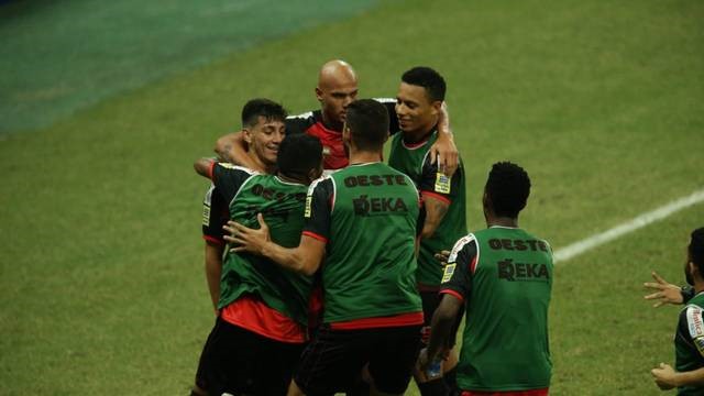 CAMPEONATO BRASILEIRO. SÉRIE B. DÉCIMA SEGUNDA RODADA. CORITIBA-PR. FIGUEIRENSE-SC. SÃO BENTO-SP. LONDRINA-PR. FORTALEZA-CE. OESTE-SP. BOA ESPORTE-MG. VILA NOVA-MG. SAMPAIO CORRÊA-MA. ATLÉTICO-GO. CRB-AL. PAYSANDU-PA.