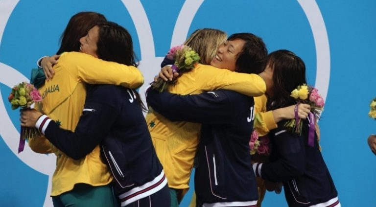 DIA DO AMIGO. 20 DE JULHO. AMIZADE. ESPORTE.