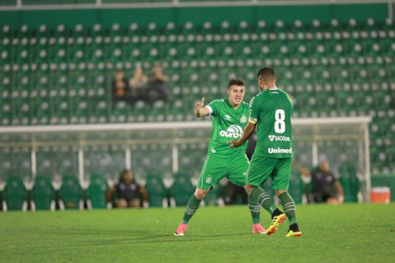 CAMPEONATO BRASILEIRO DE FUTEBOL SUB-23 DE ASPIRANTES. GRUPO A. GRUPO B. CHAPECOENSE-SC. ATLÉTICO-GO. AMÉRICA-MG. SANTA CRUZ-PE. VITÓRIA-BA. FIGUEIRENSE-SC. QUARTA RODADA.