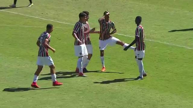 TAÇA BH DE FUTEBOL JÚNIOR DE 2018. QUARTAS DE FINAL. SÃO PAULO-SP. CLASSIFICADO. FLUMINENSE-RJ. CLASSIFICADO. ATLÉTICO-PR. ELIMINADO. AMÉRICA-MG. ELIMINADO. SEMIFINAIS. VASCO-RJ. FLUMINENSE-RJ. SÃO PAULO-SP. ATLÉTICO-MG.