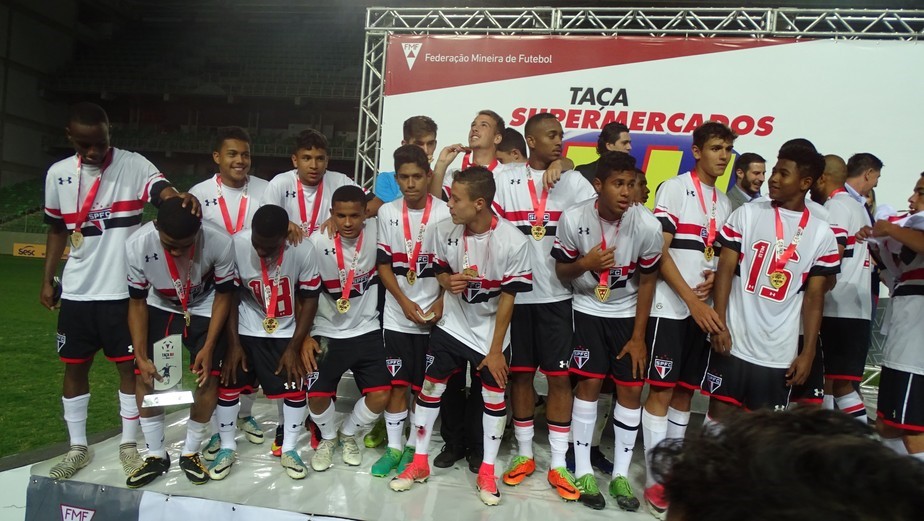 TAÇA BH DE FUTEBOL JÚNIOR DE 2018. PRIMEIRA FASE. 40 EQUIPES.