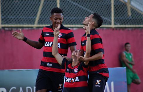 CAMPEONATO BRASILEIRO. SUB-20. GRUPO C. VITÓRIA-BA. BOTAFOGO-RJ. GRUPO D. FLAMENGO-RJ. FIGUEIRENSE-SC. PRIMEIRA FASE.