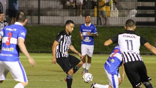 CAMPEONATO BRASILEIRO. SÉRIE C. DÉCIMA OITAVA RODADA. GRUPO A. NÁUTICO-PE. ATLÉTICO-AC. SANTA CRUZ-PE. BOTAFOGO-PB. CONFIANÇA-SE. REMO-PA. GLOBO-RN. ABC-RN. JUAZEIRENSE-BA. SALGUEIRO-PE. GRUPO B. BOTAFOGO-SP. OPERÁRIO-PR. CUIABÁ-MT. BRAGANTINO-SP. LUVERDENSE-MT. TOMBENSE-MG. YPIRANGA-RS. VOLTA REDONDA-RJ. TUPI-MG. JOINVILLE-SC. QUARTAS DE FINAL. SANTA CRUZ-PE. OPERÁRIO-PR. BRAGANTINO-SP. NÁUTICO-PE. CUIABÁ-MT. ATLÉTICO-AC. BOTAFOGO-PB. BOTAFOGO-SP.