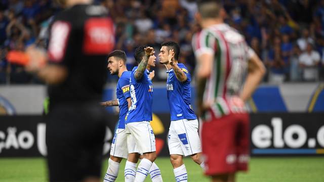 CAMPEONATO BRASILEIRO. SÉRIE A. VIGÉSIMA PRIMEIRA RODADA. SANTOS-SP. BAHIA-BA. CORINTHIANS-SP. PARANÁ CLUBE-PR. GRÊMIO-RS. ATLÉTICO-PR. CRUZEIRO-MG. FLUMINENSE-RJ. SPORT-PE. BOTAFOGO-RJ.