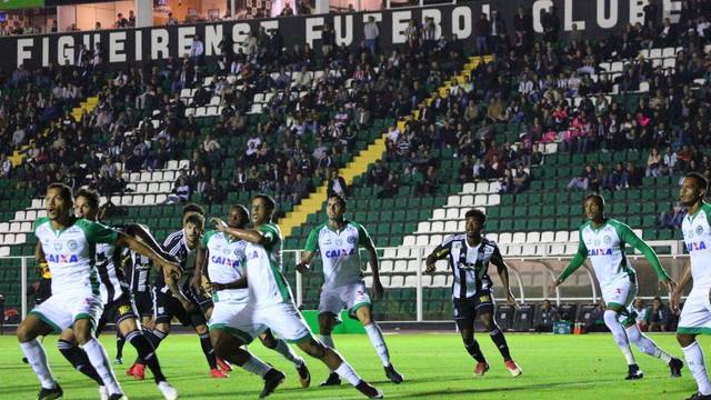 CAMPEONATO BRASILEIRO. SÉRIE B. VIGÉSIMA PRIMEIRA RODADA. GOIÁS-GO. FIGUEIRENSE-SC. VILA NOVA-GO. CRB-AL. LONDRINA-PR. PAYSANDU-PA.