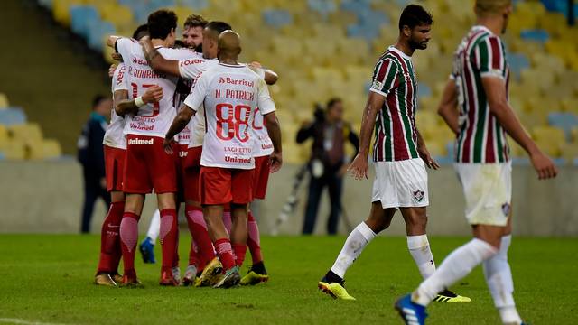 CAMPEONATO BRASILEIRO. SÉRIE A. DÉCIMA OITAVA RODADA. INTERNACIONAL-RS. FLUMINENSE-RJ.