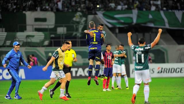 TAÇA LIBERTADORES DA AMÉRICA DE 2018. OITAVAS DE FINAL. PALMEIRAS-SP. BRASIL. CLASSIFICADO. CERRO PORTEÑO. PARAGUAI. ELIMINADO. QUARTAS DE FINAL. GRÊMIO-RS. BRASIL. ATLÉTICO TUCUMÁN. ARGENTINA. RIVER PLATE. ARGENTINA. INDEPENDIENTE. ARGENTINA. BOCA JUNIORS. ARGENTINA. CRUZEIRO-MG. BRASIL. PALMEIRAS-SP. BRASIL. COLO COLO. CHILE.