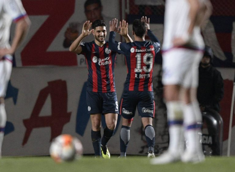 COPA SUL-AMERICANA DE 2018. OITAVAS DE FINAL. SAN LORENZO. ARGENTINA. NACIONAL. URUGUAI. LIGA DEPORTIVA UNIVERSITÁRIA. EQUADOR. DEPORTIVO CALI. COLôMBIA.