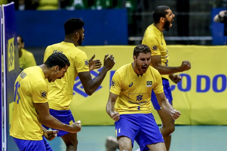 AMISTOSO. BRASIL. HOLANDA.