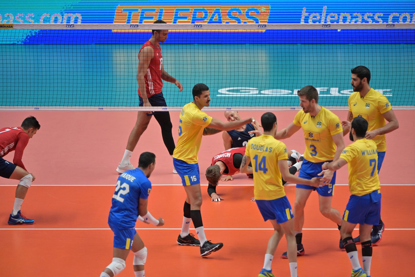 BRASIL. ESTADOS UNIDOS. CAMPEONATO MUNDIAL DE VÔLEI.