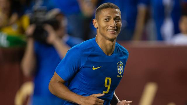 BRASIL. EL SALVADOR. AMISTOSO.