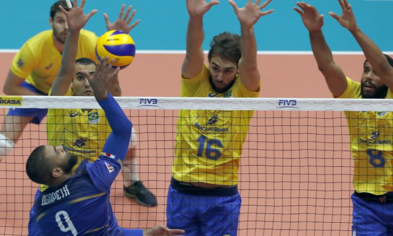 MUNDIAL DE VÔLEI. BRASIL. FRANÇA.