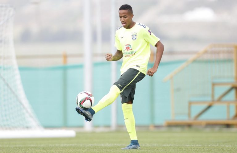 SELEÇÃO BRASILEIRA MASCULINA. SELEÇÃO BRASILEIRA FEMININA.