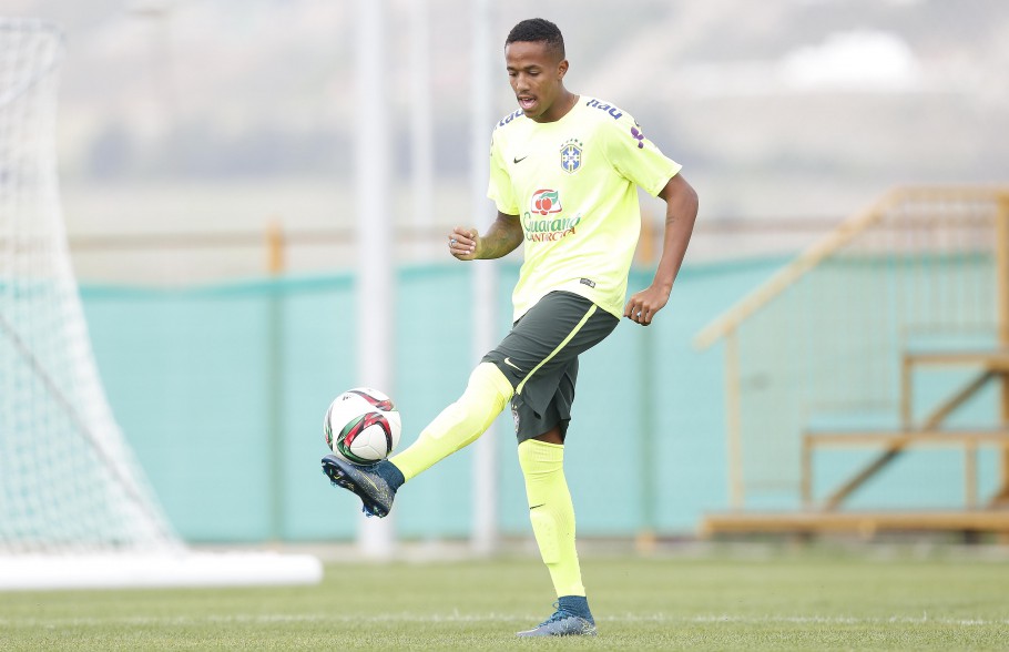 SELEÇÃO BRASILEIRA MASCULINA. SELEÇÃO BRASILEIRA FEMININA.