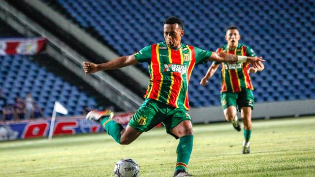 CAMPEONATO BRASILEIRO SÉRIE B. VIGÉSIMA SÉTIMA RODADA. FIGUEIRENSE-SC. SÃO BENTO-SP. SAMPAIO CORRÊA-MA. LONDRINA-PR. CORITIBA-PR.