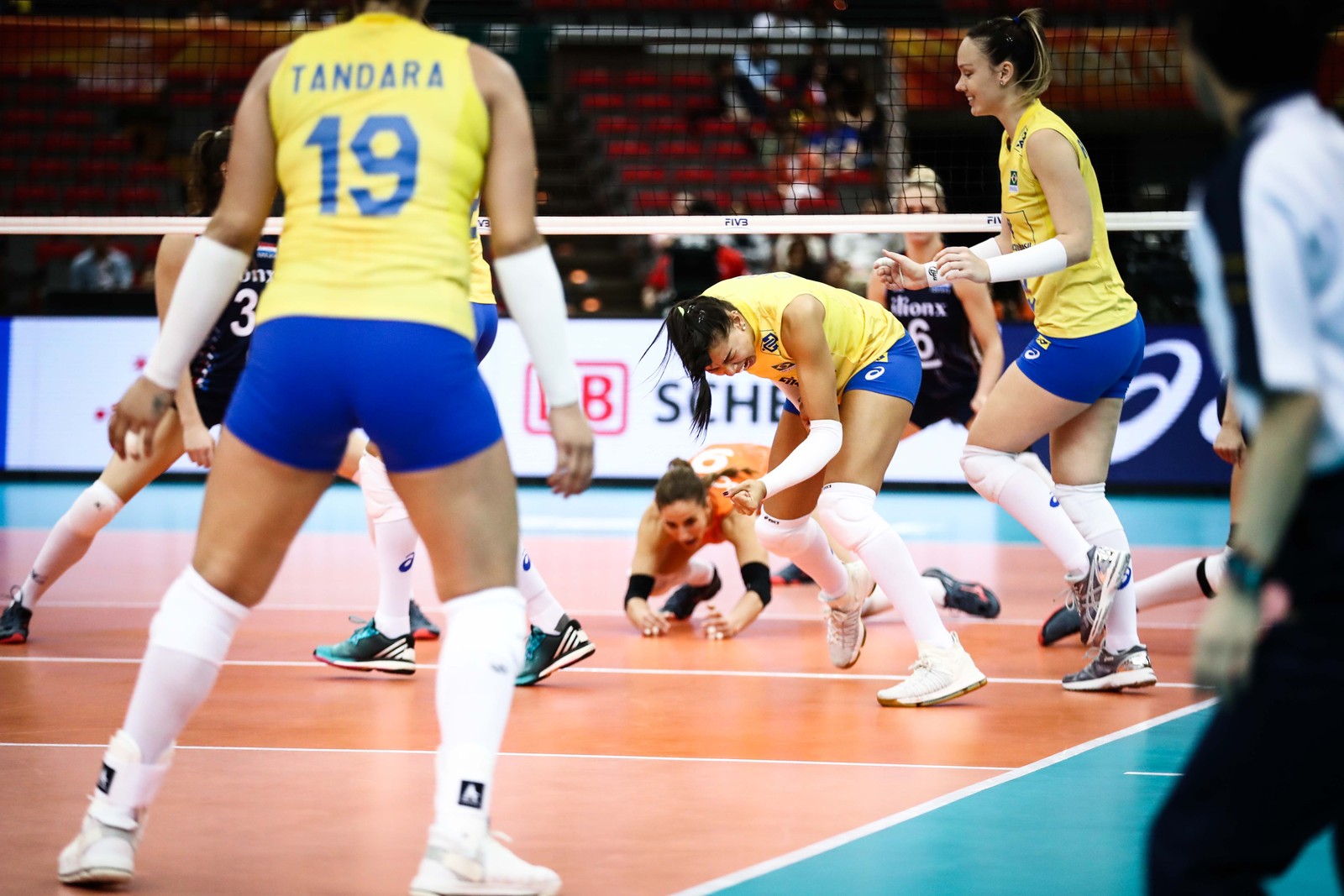 BRASIL. HOLANDA. CAMPEONATO MUNDIAL DE VÔLEI. JAPÃO.