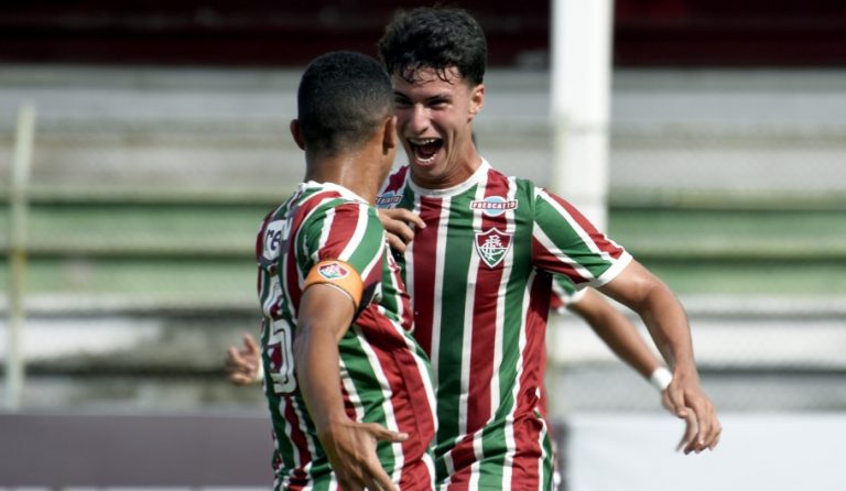 COPA DO BRASIL SUB-17. OITAVAS DE FINAL. JOGOS DE IDA. FLUMINENSE-RJ. CRUZEIRO-MG. CORITIBA-PR. BOTAFOGO-RJ. AVAÍ-SC. SANTOS-SP. VITÓRIA-BA. VASCO-RJ.