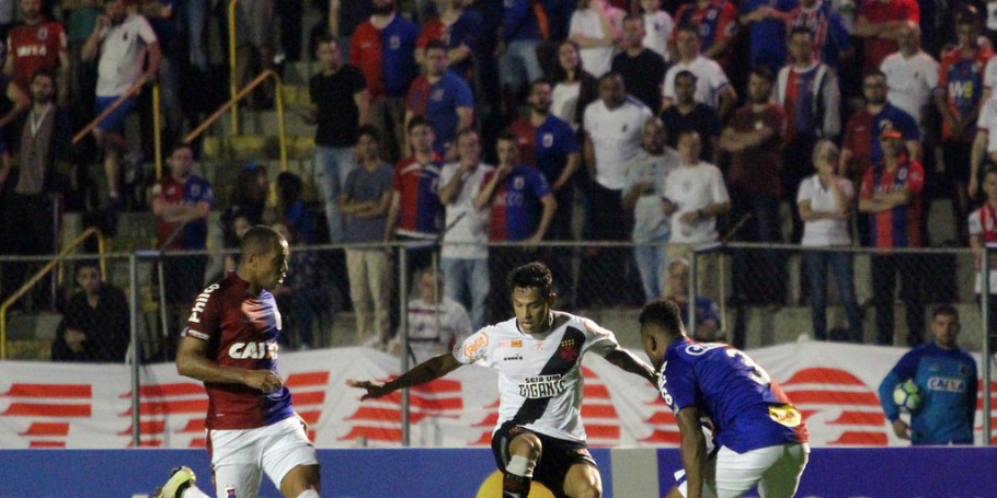 CAMPEONATO BRASILEIRO. VIGÉSIMA SÉTIMA RODADA. VASCO-RJ. PARANÁ CLUBE-PR.