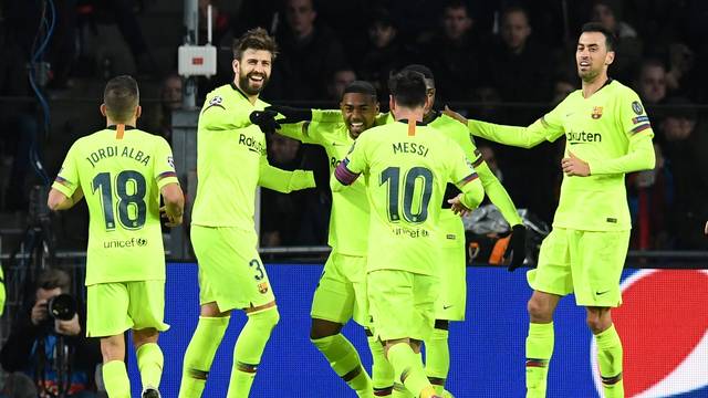 LIGA DOS CAMPEÕES DA EUROPA TEMPORADA 2018/2019. GRUPO A. ATLÉTICO DE MADRID. ESPANHA. CLASSIFICADO. BORUSSI DORTMUND. ALEMANHA. CLASSIFICADO. CLUB BRUGGE.. BÉLGICA. MONACO. FRANCA. GRUPO B. BARCELONA. ESPANHA. CLASSIFICADO. TOTTENHAM. INGLATERRA. INTERNAZIONALE DE MILÃO. PSV EINDHOVEN. HOLANDA. GRUPO C. NAPOLI. ITÁLIA. PARIS SAINT-GERMAIN. FRANÇA. LIVERPOOL. INGLATERRA. ESTRELA VERMELHA. SÉRVIA. GRUPO D. PORTO. PORTUGAL. CLASSIFICADO. SCHALKE 04. ALEMANHA. CLASSIFICADO. GALATASARAY. TURQUIA. LOKOMOTIV MOSCOU. RÚSSIA. GRUPO E. BAYERN DE MUNIQUE. ALEMANHA. CLASSIFICADO. AJAX.HOLANDA. CLASSIFICADO. BENFICA. PORTUGAL. AEK ATENAS. GRÉCIA. GRUPO F. MANCHESTER CITY. INGLATERRA. CLASSIFICADO. LYON. FRANÇA. SHAKHTAR DONETSK. UCRÂNIA. HOFFENHEIM. ALEMANHA. GRUPO G. REAL MADRID. ESPANHA. CLASSIFICADO. ROMA. ITÁLIA. CLASSIFICADO. VIKTORIA PLZEN. REPÚBLICA TCHECA. CSKA MOSCOU. RÚSSIA. GRUPO H. JUVENTUS. ITÁLIA. CLASSIFICADO. MANCHESTER UNITED., INGLATERRA. CLASSIFICADO. VALENCIA. ESPANHA. YOUNG BOYS. SUÍÇA.