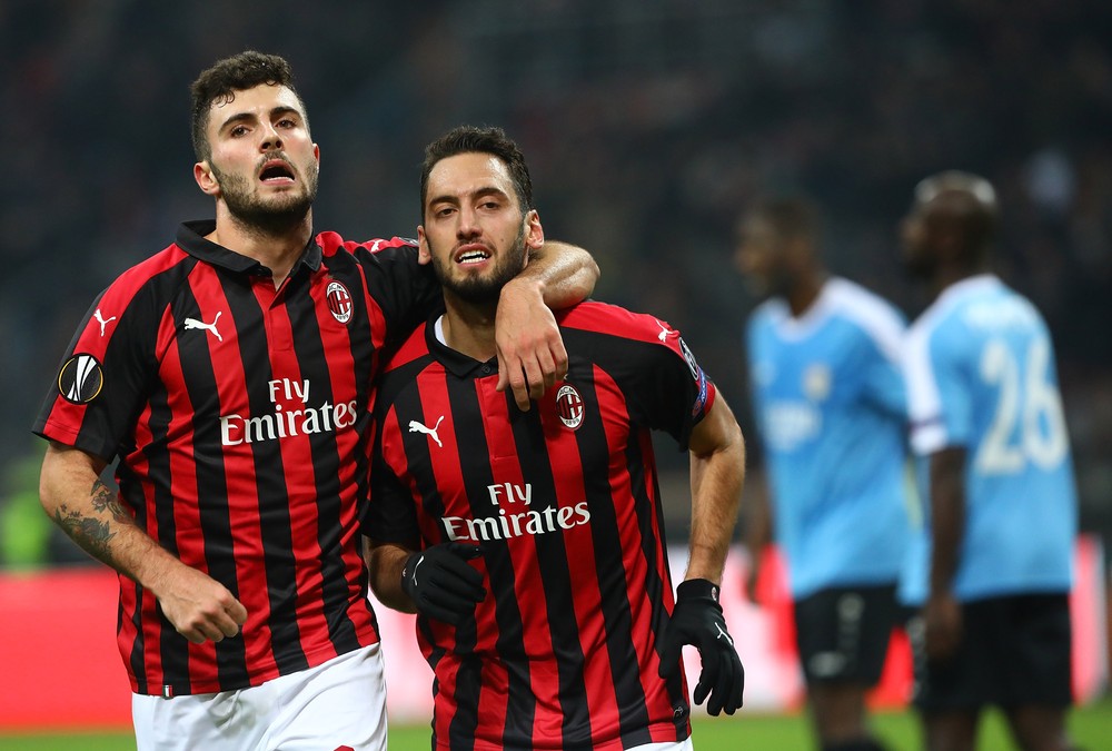 LIGA EUROPA. TEMPORADA 2018.2019. MILAN., ITÁLIA. BETIS. ESPANHA. CHELSEA. INGLATERRA. CLASSIFICADOS PARA SEGUNDA FASE.