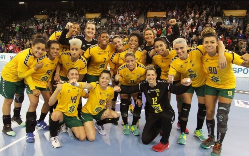 CAMPEONATO SUL-AMERICANO. CENTRO-AMERICANO DE HANDEBOL FEMININO. BRASIL. CAMPEÃO. ARGENTINA. VICE-CAMPEÃO.