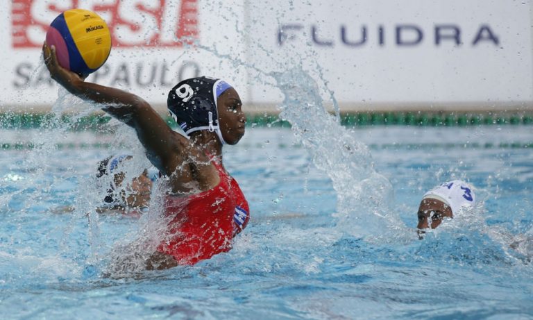 MUNDIAL DE POLO AQUÁTICO. BRASIL. CUBA. CANADÁ.