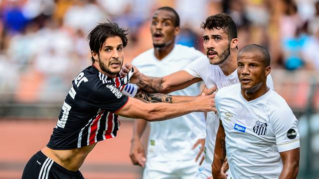 CAMPEONATOS ESTADUAIS. MINEIRO. CRUZEIRO-MG. ATLÉTICO-MG. AMÉRICA-MG. CATARINENSE. CHAPECOENSE-SC. JOINVILLE-SC. CRICIÚMA-SC. AVAÍ-SC. FIGUEIRENSE-SC. GOIANO. GOIÁS-GO. VILA NOVA-GO. PERNAMBUCANO. SPORT-PE. NÁUTICO-PE. PARANAENSE. ATHLETICO-PR. CORITIBA-PR. PARANÁ CLUBE-PR. PAULISTA. SANTOS-SP. SÃO PAULO-SP. PALMEIRAS-SP. SÃO CAETANO-SP. CARIOCA. FLUMINENSE-RJ. VASCO-RJ.