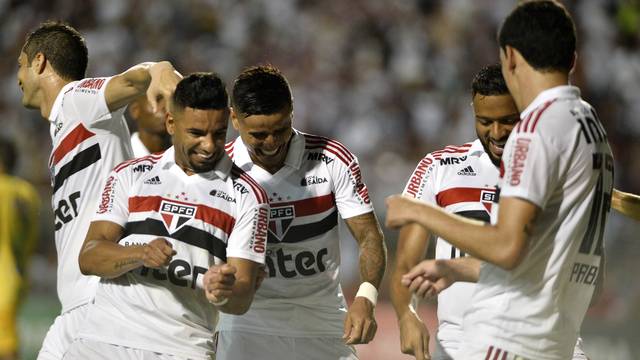 CAMPEONATOS ESTADUAIS. PAULISTA. SÃO PAULOS-P. SANTOS-SP. CARIOCA. VASCO-RJ. FLUMINENSE-RJ. GAÚCHO. BRASIL DE PELOTAS-RS. CAXIAS. MINEIRO. CRUZEIRO-MG. GUARANI-MG.