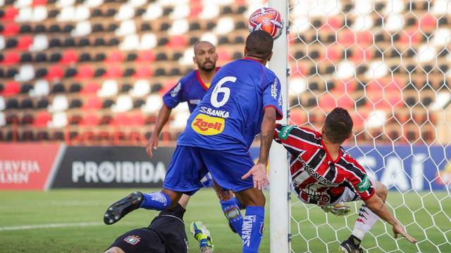 CAMPEONATOS ESTADUAIS. PAULISTA. SÃO CAETANO-SP. BOTAFOGO-SP. GAÚCHO. NOVO HAMBURGO-RS. SÃO LUIZ-RS.