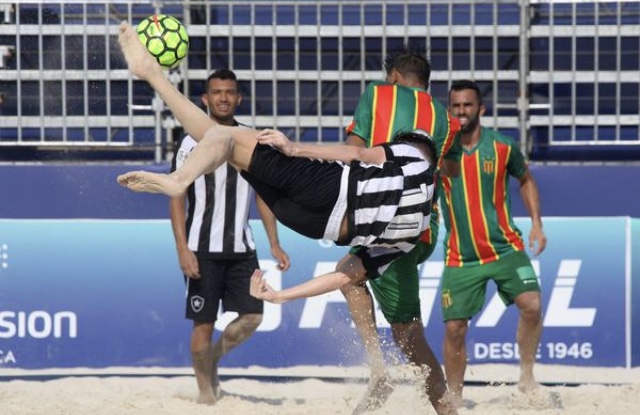 CAMPEONATO BRASILEIRO DE BEACH SOCCER DE 2019. PRAIA DA ENSEADA. GUARUJÁ-SP. GRUPO A. VASCO-RJ. PRIMEIRO COLOCADO. CLASSIFICADO. FLAMENGO-RJ. SEGUNDO COLOCADO. CLASSIFICADO. NÁUTICO-PE. TERCEIRO COLOCADO. ELIMINADO. OSASCO AUDAX-SP. QUARTO COLOCADO. ELIMINADO. GRUPO B. SAMPAIO CORRÊA-MA. PRIMEIRO COLOCADO. CLASSIFICADO. BOTAFOGO-RJ. SEGUNDO COLOCADO. CLASSIFICADO.JOINVILLE-SC. TERCEIRO COLOCADO. ELIMINADO. VITÓRIA-BA. QUARTO COLOCADO. ELIMINADO. SEMIFINAIS. VASCO-RJ. BOTAFOGO-RJ. SAMPAIO CORRÊA-MA. FLAMENGO-RJ.
