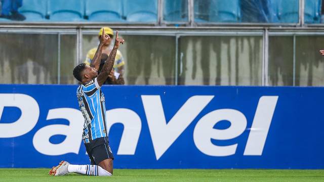 CAMPEONATO GAÚCHO. GRÊMIO-RS. VERANÓPOLIS-RS. CAMPEONATO PAULISTA. OESTE-SP. FERROVIÁRIA-SP.